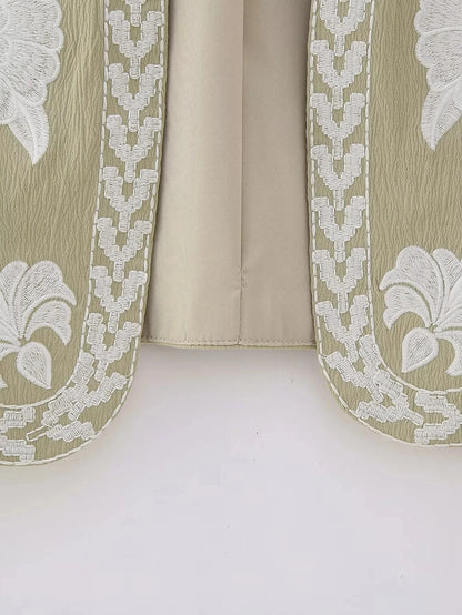2025 Women Fashion Floral Embroidery Vest Vintage Sleeveless